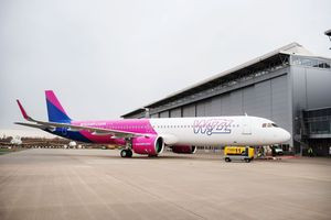 Wizz Air and Gatwick push to end slot relief